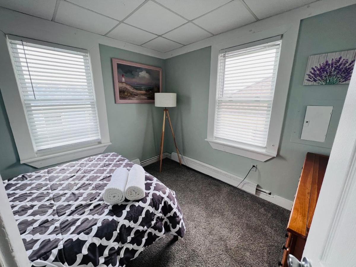 Entire Lovely 3 Bedroom, 2 Bathroom Apartment! 1 Block To The Beach And Boardwalk! Wildwood Esterno foto